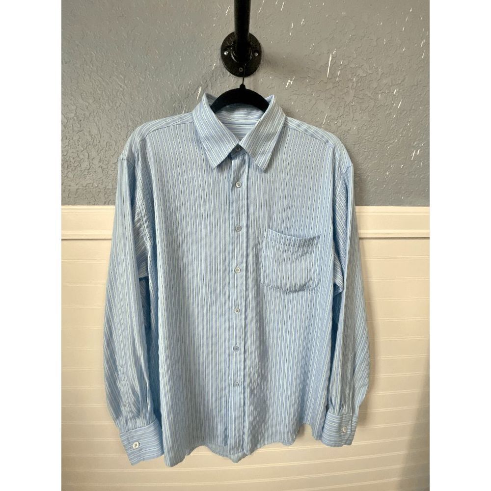 Bugatchi Men's Striped Casual Button-Up Shirt Blue and White